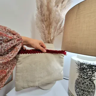 Neceser étnico hecho a mano