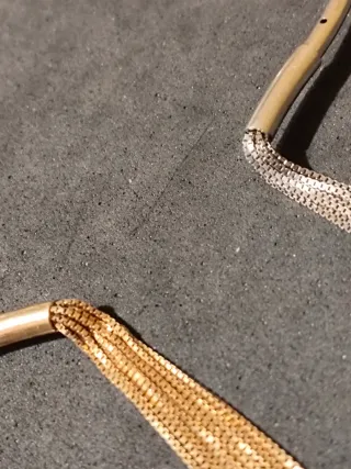 Gargantilla Plata Antigua con Flecos Dorados y Pla