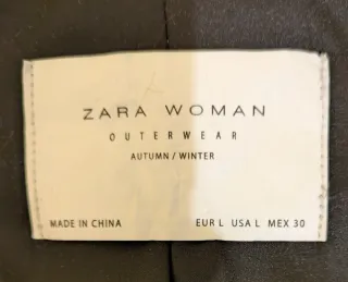 Chaquetón pelo Zara abalorios