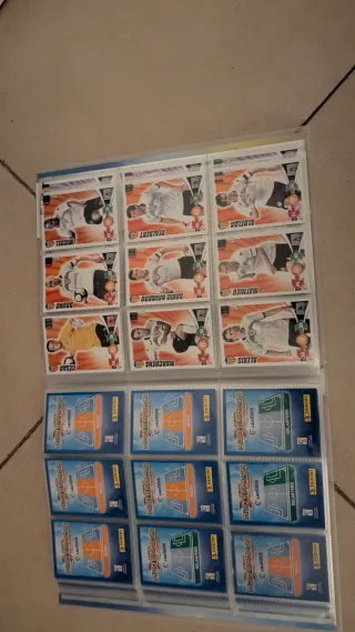 Archivador Adrenalyn 2009/10 CON 345 cromos