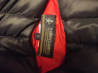 Chaleco ValeCuatro reversible azul marino/rojo