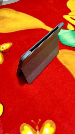 Logitech Combo Touch iPad Air 4 10.9 Trackpad