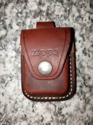 Custodia Zippo in cuoio