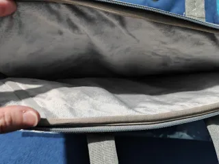 Maletín DOHE gris para portátil