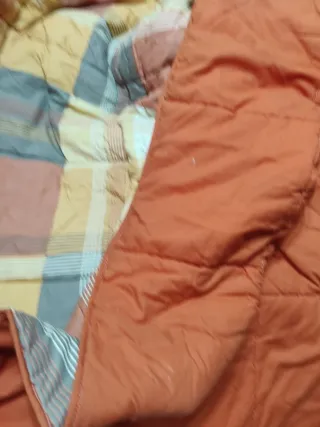 Edredón a cuadros naranja y amarillo
