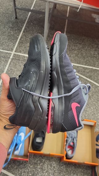 Zapatillas Nike Niño Negro/Rosa