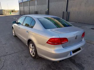 Volkswagen Passat 2011