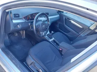 Volkswagen Passat 2011