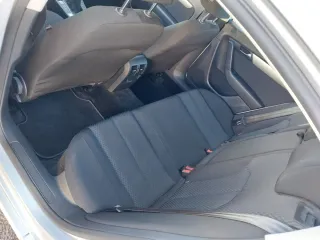 Volkswagen Passat 2011