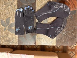 Guantes y Escarpines Neopreno Tribord