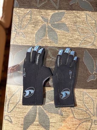Guantes y Escarpines Neopreno Tribord