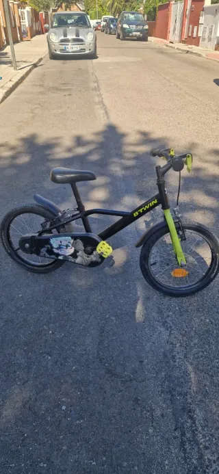 Bicicleta infantil 16 Btwin de 4 a 6 años