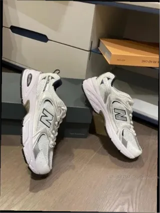 New Balance 530 Blanco Plata Marino