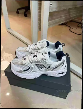 New Balance 530 Blancas Plata Marino