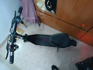 Patín Eléctrico Bogist Negro