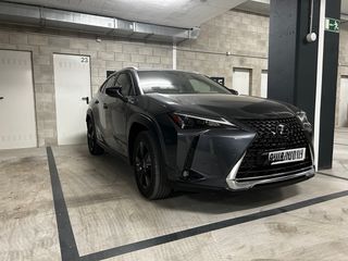 Lexus UX 2023