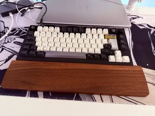 Reposamuñecas madera para teclado 36cm