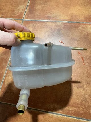 Vaso expansión Astra G