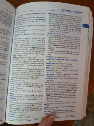 Diccionario Oxford para el estudio del inglés.