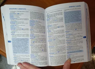 Diccionario Oxford para el estudio del inglés.