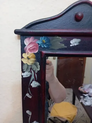 Specchio antico decorato a mano