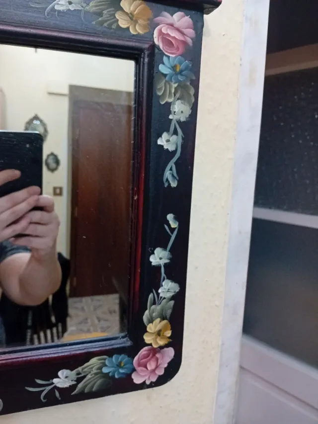 Specchio antico decorato a mano