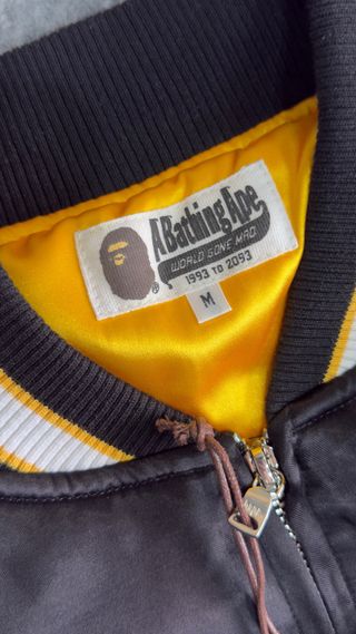 Chaqueta Bomber BAPE Negra y Blanca Talla M