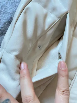 Abrigo Beige Acolchado