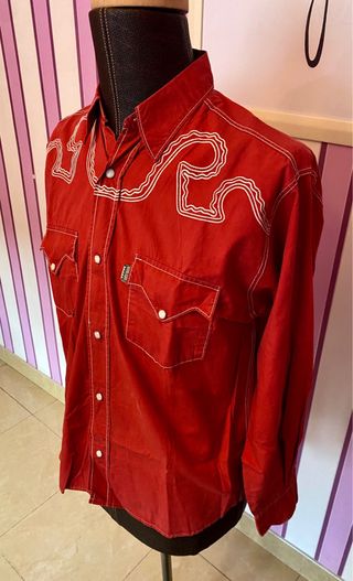 Camisa roja bordada Talla M
