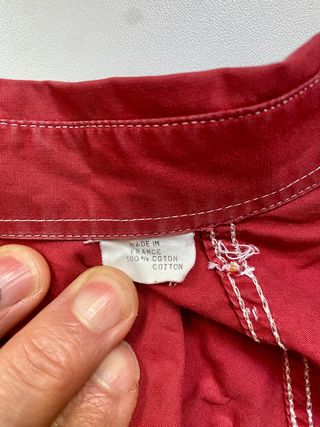 Camisa roja bordada Talla M