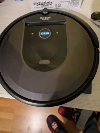 Robot Aspirador Roomba i7 casi nuevo
