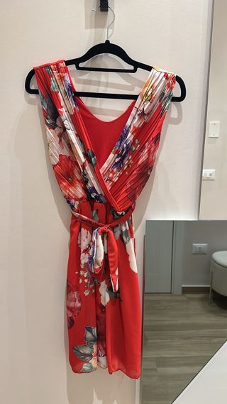 Abito corto fantasia floreale rosso Donna