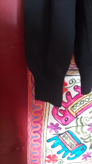 Maglioncino Valentino nero taglia S/XS