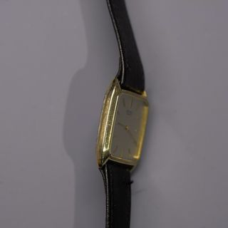 Seiko Tank Quartz Años 80 Ref. 8620-5000