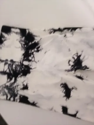 Mallas largas efecto tie-dye moldeador