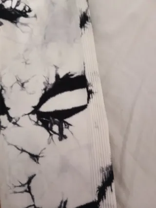 Mallas largas efecto tie-dye moldeador