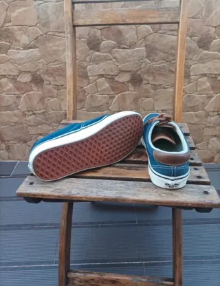 Tênis Vans Era Azul e Branco