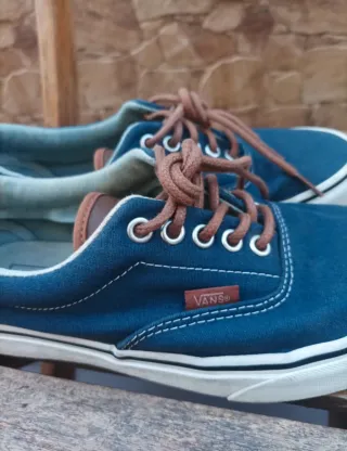 Tênis Vans Era Azul e Branco