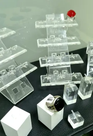 Expositores para joyería (anillos)