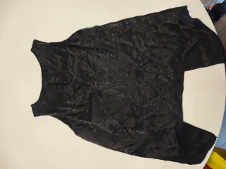 Top viscosa apertura a portafogli nero smanicato