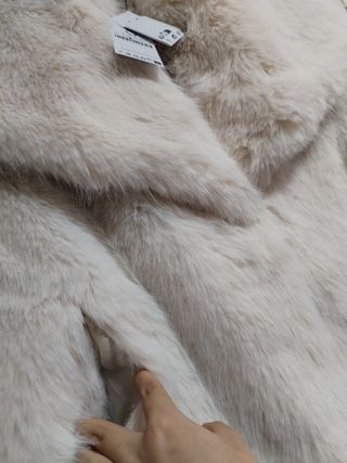 Cazadora corta efecto pelo