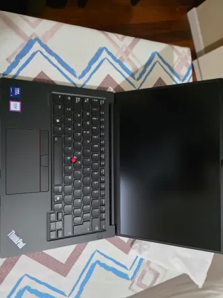 Lenovo 21M7-002GSP Portátil Negro