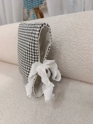 Funda libro pata de gallo
