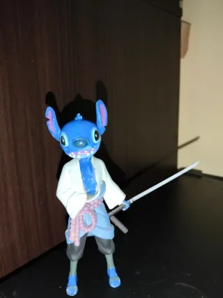 Figura Stitch Samurái