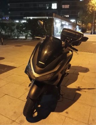 Moto PCX 2025 DX Negra