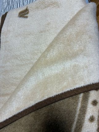 Manta de pelo suave tonos marrones