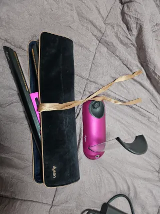 Piastra capelli Dyson