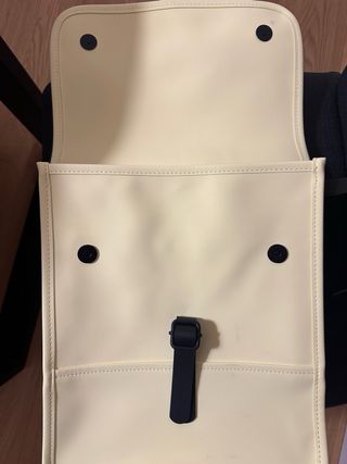 Mochila Rains Amarilla