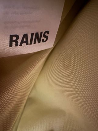 Mochila Rains Amarilla