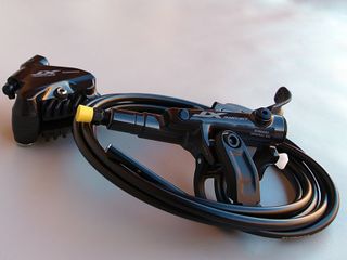 Freno Shimano Deore XT M8110 Flat Mount NUEVO